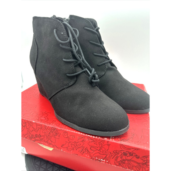 NEW American Rag CIE Baylie Black Booties Size 11 M - Picture 1 of 5